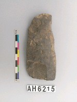 藏品(磨製石錛)的圖片